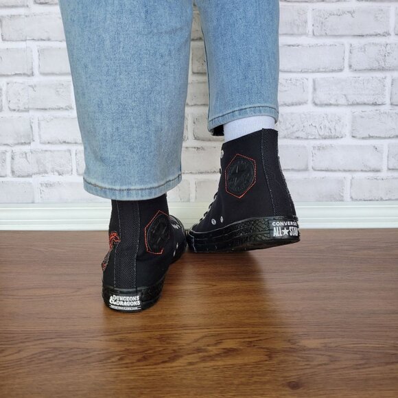 ⭐Converse x Dungeons & Dragons Chuck Taylor All Star Black Red Womens 8 A09886C - Picture 5 of 12